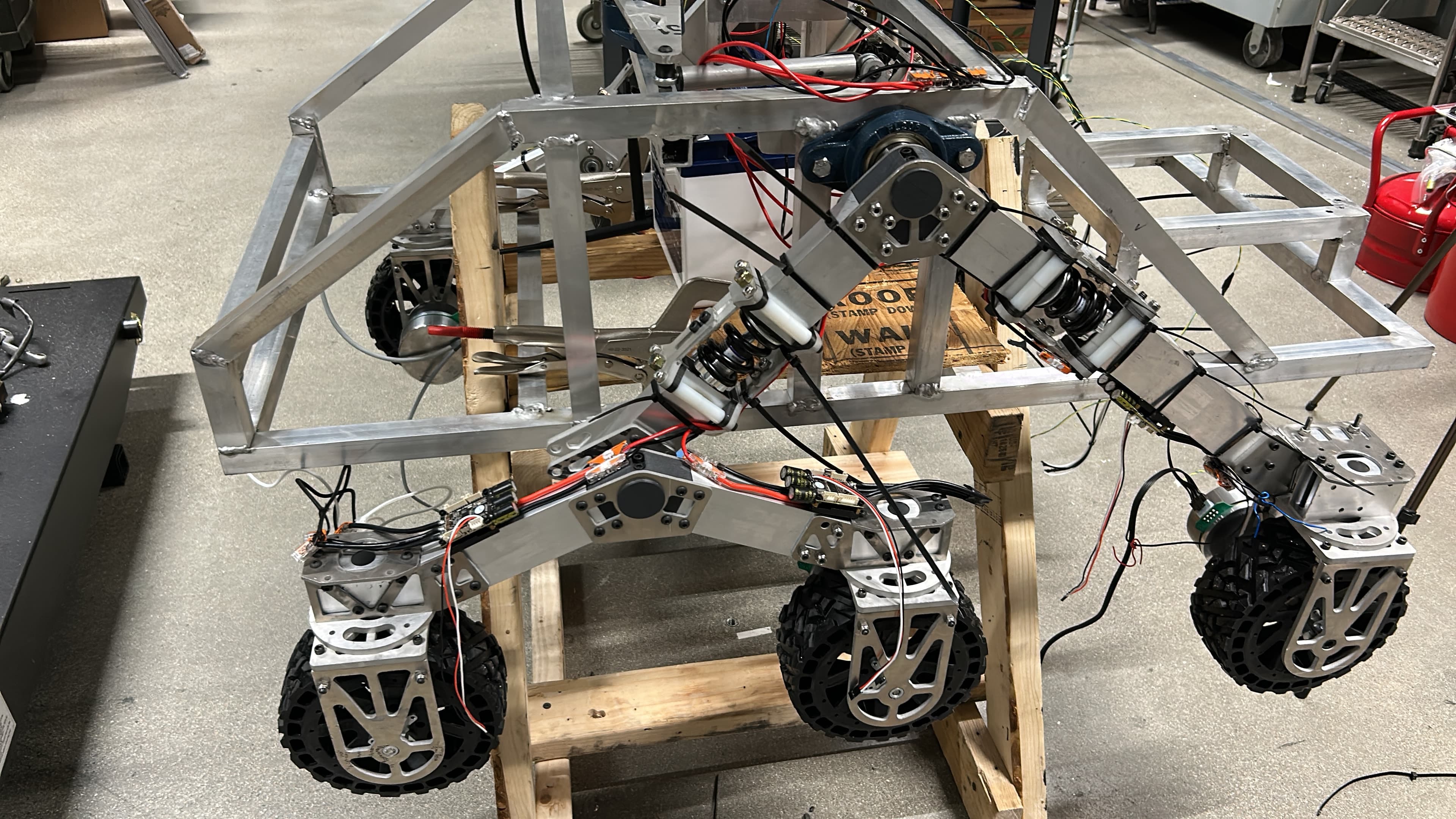 Embedded Systems & Electrical Architecture for University Rover Challenge